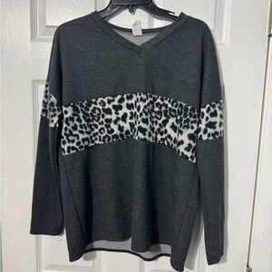 Grey Leopard print long sleeve shirt